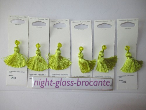 Pompons glands pin de - 6,